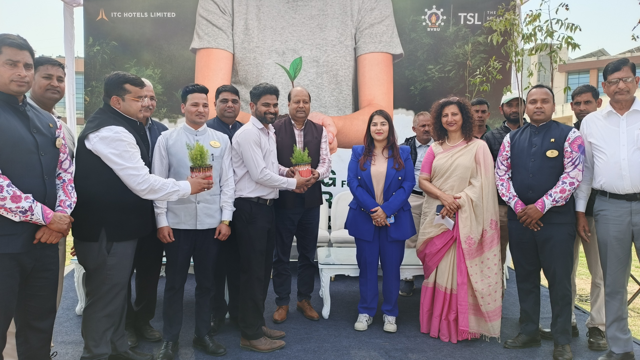 एसवीएसयू में शुरू हुआ पौधारोपण महा अभियान